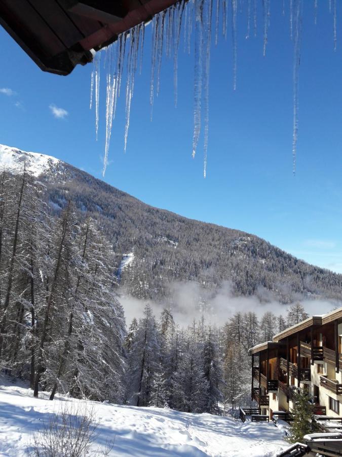 Chalet Les Arolles Les Orres Exteriér fotografie