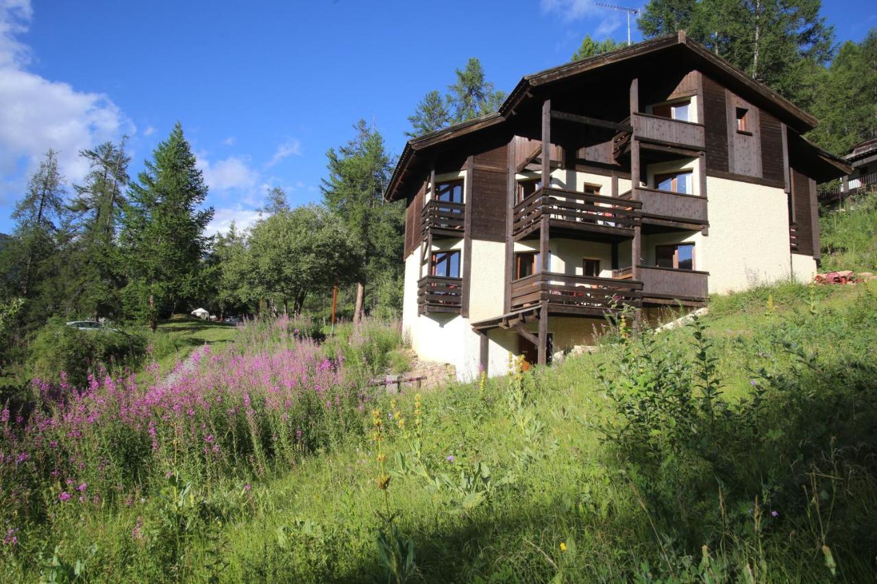 Chalet Les Arolles Les Orres Exteriér fotografie