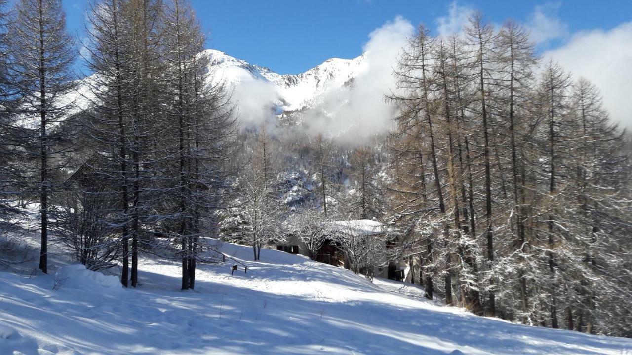 Chalet Les Arolles Les Orres Exteriér fotografie